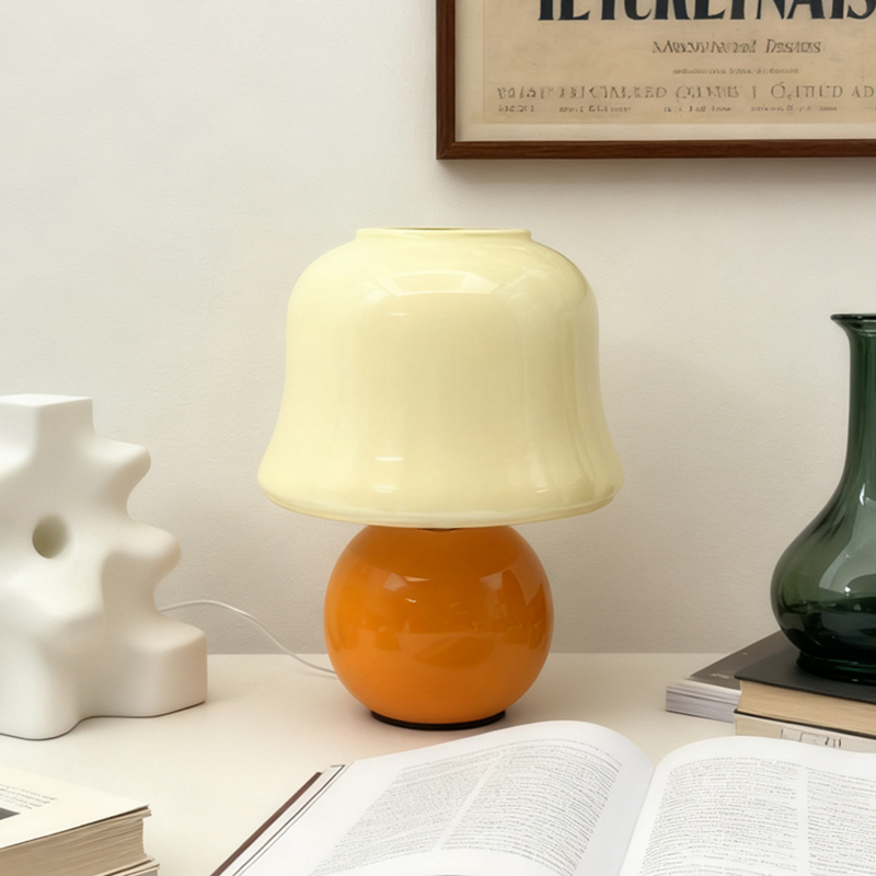 Desk Setup Minimalist - Lampu Meja Minimalis Modern Bentuk Jamur,